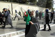 NEWS - Algerien: Anwälte gehen gegen Bouteflika auf die Strasse