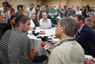 NEWS - Tennis: Roger Federer beim Trining in Indian Wells