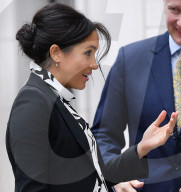 PEOPLE - Meghan Markle nimmt am Frauentag an einer Podiumsdiskussion teil