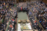NEWS - Brexit: Premier Theresa May auf dem Heimweg nach Niederlage im Unterhaus