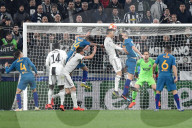 NEWS - Fussball: Ronaldo schiesst Juventus in den CL-Viertelfinal