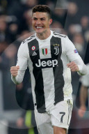 NEWS - Fussball: Ronaldo schiesst Juventus in den CL-Viertelfinal