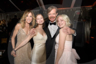 PEOPLE - Felicity Huffman und weitere Stars sollen US-Elite-Unis bestochen haben