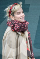 PEOPLE - Lily Allen amüsiert sich an den Pferderennen in Cheltenham
