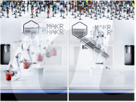 FEATURE - Bar-Roboter mixt den perfekten Drink