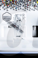 FEATURE - Bar-Roboter mixt den perfekten Drink