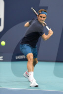 PEOPLE - Robert Federer beim Training von Sohn Roger in Miami