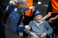 FEATURE - Ihr grösster Wunsch: 104-jährige will einmal im Leben verhaftet werden