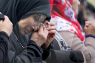 NEWS - Neuseeland: Premier Ardern am Freitagsgebet in Christchurch nach dem Terroranschlag