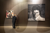PEOPLE - Eröffnung der Ausstellung 'Michael Jackson: On the Wall' in Bonn