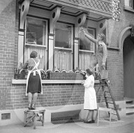 REPORTAGE - Frühjahrsputz in britischen Seebädern 1950er Jahre