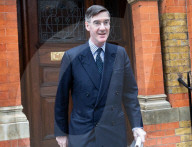 NEWS - Brexit-Befürworter Jacob Rees-Mogg auf dem Weg zum Westminster