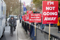 NEWS - Brexit-Vote: Boris Johnson fährt mit dem Velo vor