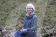 SCHICKSALE - JO Cameron fühlt keinen Schmerz