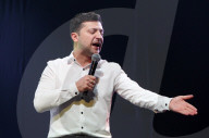 NEWS - Ukraine: Komiker Selenski fÃ¼hrt klar bei PrÃ¤sidentenwahl