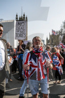 On the day Britain is supposed to leave the EU, a large crowd of leavers from all over the country gather in front of the Houses of Parliament. The atmosphere is bon enfant, with a small representation of french campaigning for frexit.