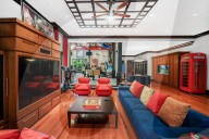 FEATURE - Star Trek Villa in Florida steht für 25 Millionen Dollar zu Verkauf