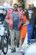 EXKLUSIV - Emily Ratajkowski luncht mit Ehemann in NYC