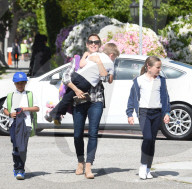 PREMIUM EXCLUSIVE Strong Mom Jennifer Garner Gives 7-Year-Old Son Samuel A Lift In Brentwood!