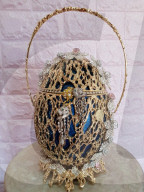 FEATURE - Teuerste Handtasche der Welt im Faberge-Ei-Stil