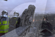 NEWS - Brand der Notre-Dame: Mit den Feuerwehrleuten auf dem Dach