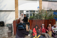 NEWS - Extinction Rebellion: Klimaschützer demonstrieren vor dem Haus von Labour-Parteichef Corbyn in London