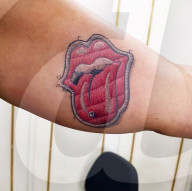 FEATURE - Tattoos die wie Stoff-Flicken aussehen