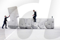 FEATURE - Clever designte Betonelemente lassen sich von Hand bewegen