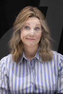Laura Linney