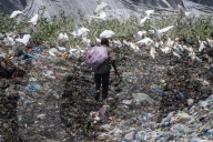 NEWS - Plastikmüllhalden in Aceh, Indonesien