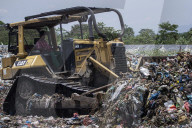 NEWS - Plastikmüllhalden in Aceh, Indonesien