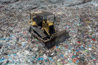 NEWS - Plastikmüllhalden in Aceh, Indonesien