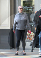 EXCLUSIVE: Pregnant Amber Rose 