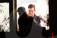 EXKLUSIV - Alexandra Daddario datet Brendan Wallace in Hollywood