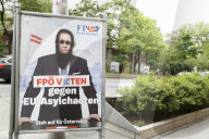 NEWS - Verschmierte Wahlplakte zur Europawahl in Wien