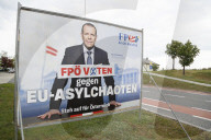 NEWS - Verschmierte Wahlplakte zur Europawahl in Wien