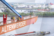 NEWS -  Container Terminal Altenwerder in Hamburg