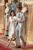 PEOPLE - Prinz Harry und Meghan zeigen ihr Baby