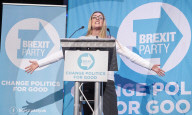 Crowds turn out in support of Nigel Farage at the Brexit Party rally