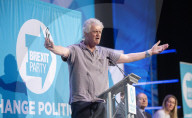 Crowds turn out in support of Nigel Farage at the Brexit Party rally