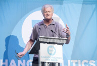 Crowds turn out in support of Nigel Farage at the Brexit Party rally
