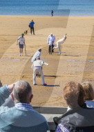 FEATURE -  Sport für Gentlemen: Eröffnung der Strand Cricket Saison 2019 an der Elie Beach in Fife