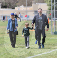 PREMIUM EXCLUSIVE Ben Affleck Bonds With Mom Over Mother's Day Weekend