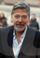 PEOPLE - George Clooney und Amal Alamuddin an der Catch-22 Premiere in Rom