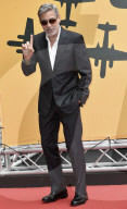 PEOPLE - George Clooney und Amal Alamuddin an der Catch-22 Premiere in Rom