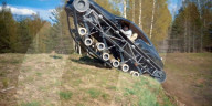 FEATURE - Luxus-Bentley zum Off-Road-Panzer umgebaut