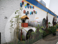 FEATURE - Röhren-Café in Chonqing