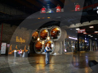 FEATURE - Röhren-Café in Chonqing