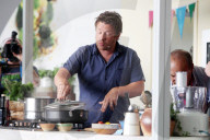 NEWS - Restaurant-Kette des britischen Starkochs Jamie Oliver ist insolvent