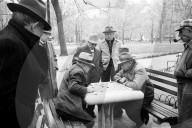 FEATURE - Blick zurück: Lunchtime im Central Park in den 50er Jahren